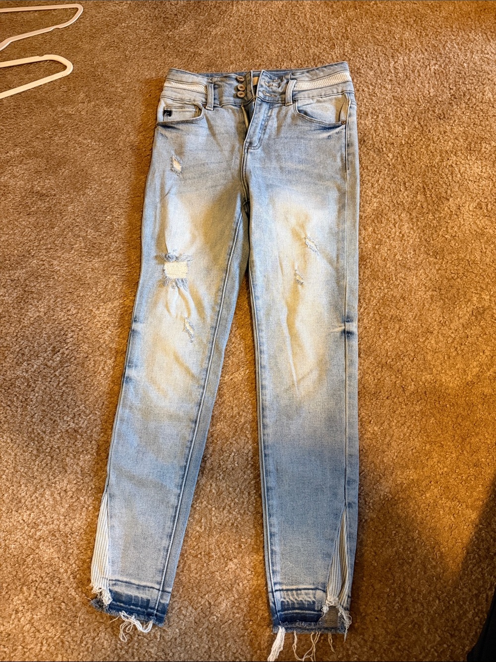 KanCan Light Wash Distressed High Rise Skinny Jeans